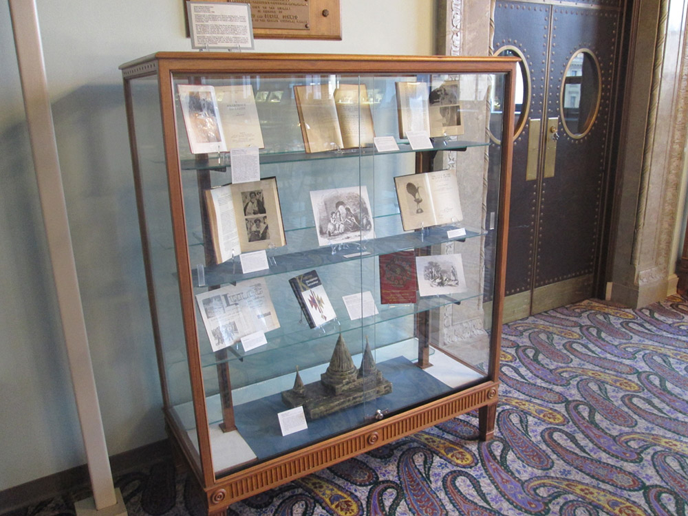 Display Case on the Yazidis